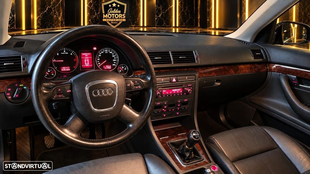Audi A4 2.0 TDI quattro S-line - 8