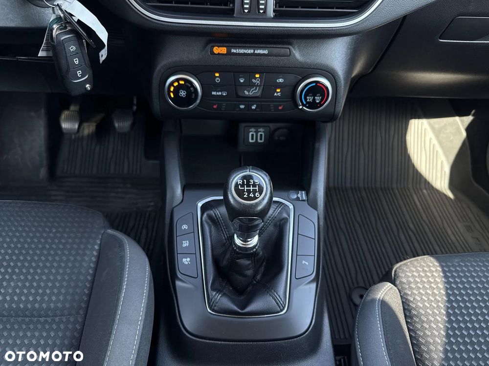 Ford Focus 1.5 EcoBlue SCR Trend - 12
