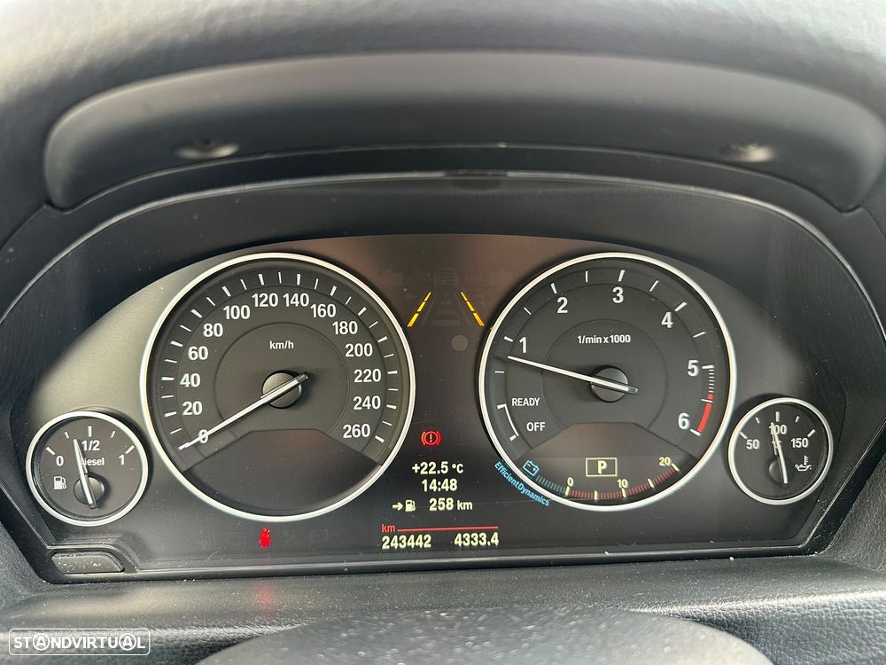 BMW 320 d Aut. Luxury Line - 11