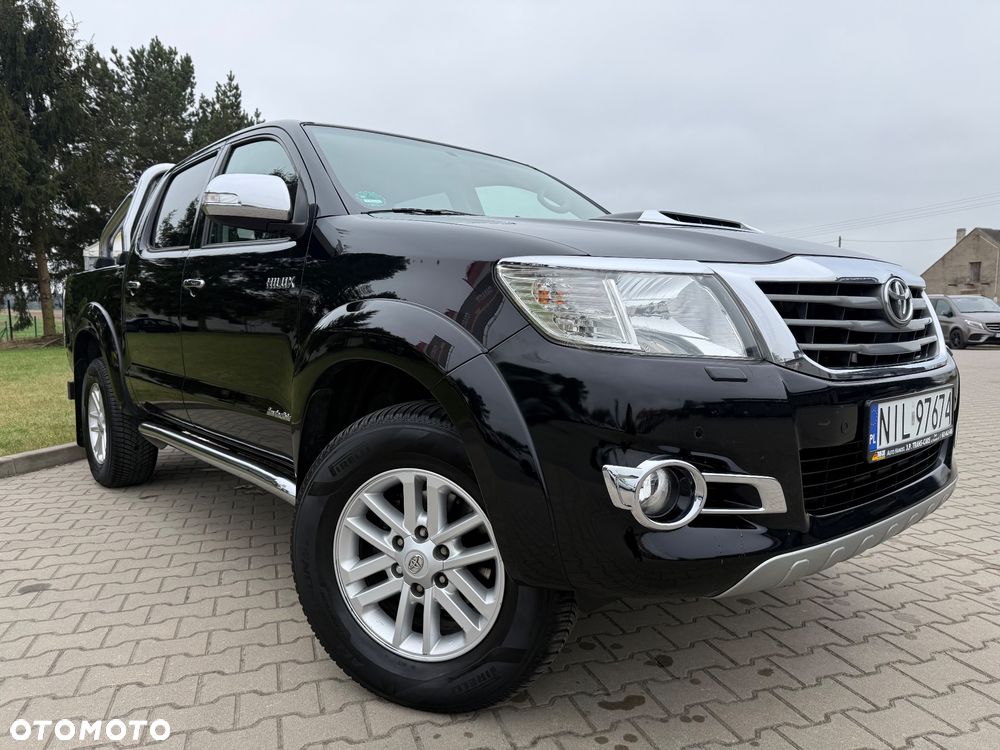Toyota Hilux - 3