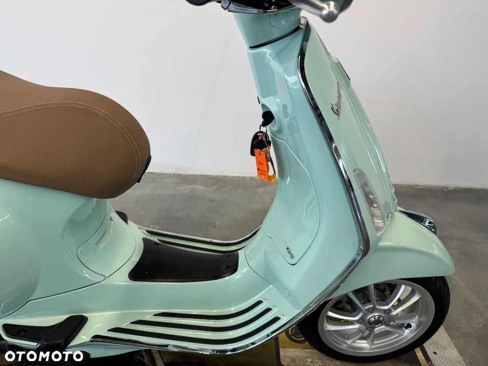 Piaggio Vespa - 12