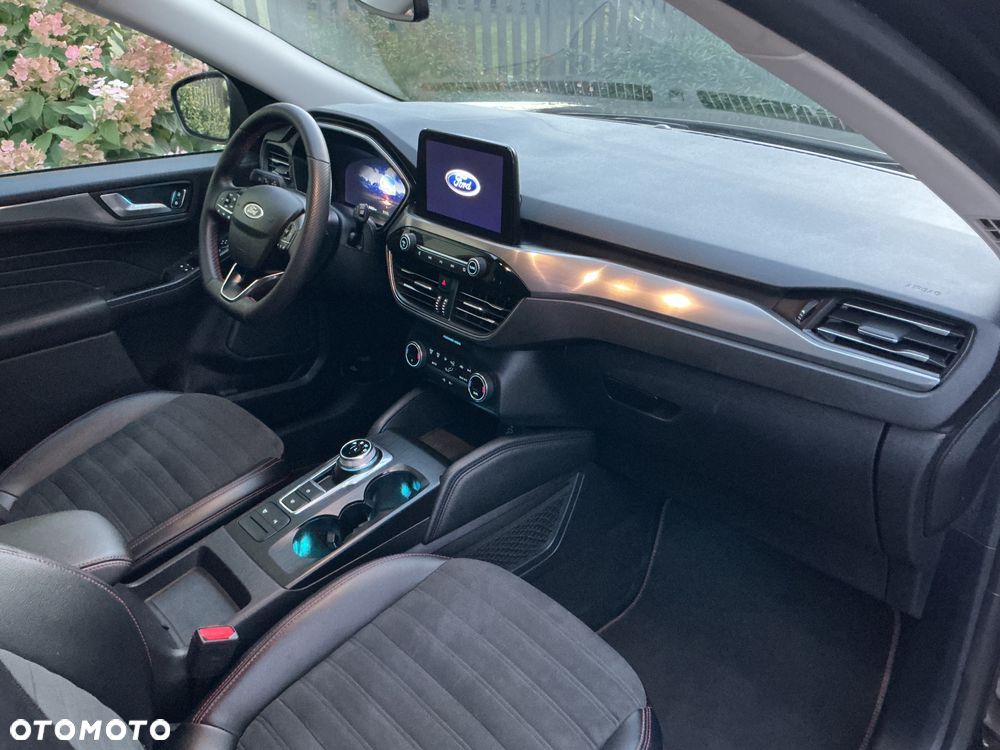 Ford Kuga - 6