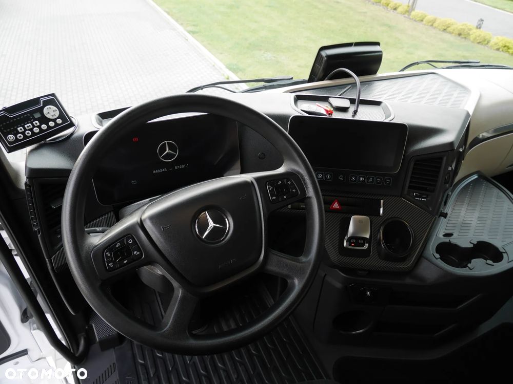 Mercedes-Benz ACTROS 3363/ 630KM/ GIGA SPACE / DMC 70 TON/ 6X4/ RETARDER/ STAN IDEALNY - 23