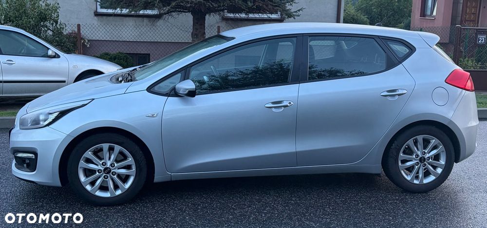 Kia Ceed 1.4 CVVT ISG Vision - 10