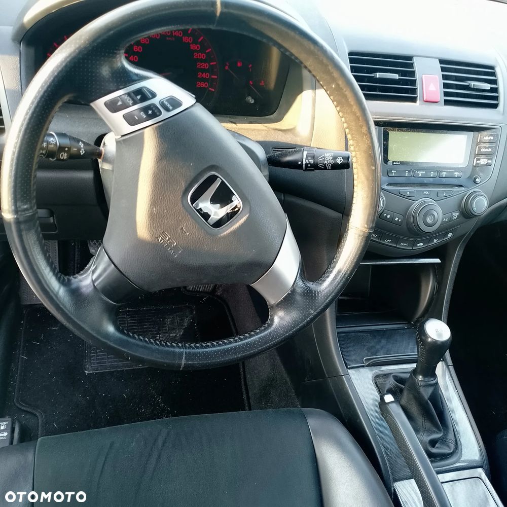 Honda Accord 2.0 i Sport - 12
