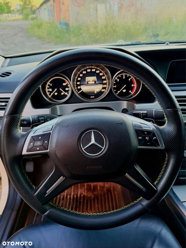 Mercedes-Benz Klasa E - 6
