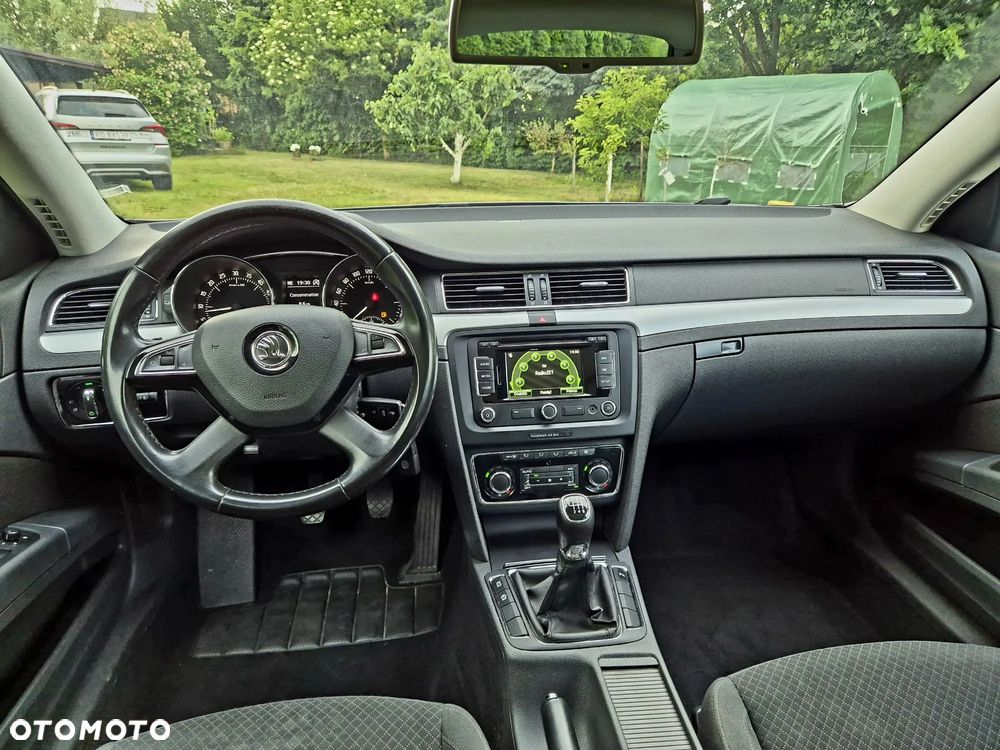 Skoda Superb 1.6 TDI Green tec Ambition - 16