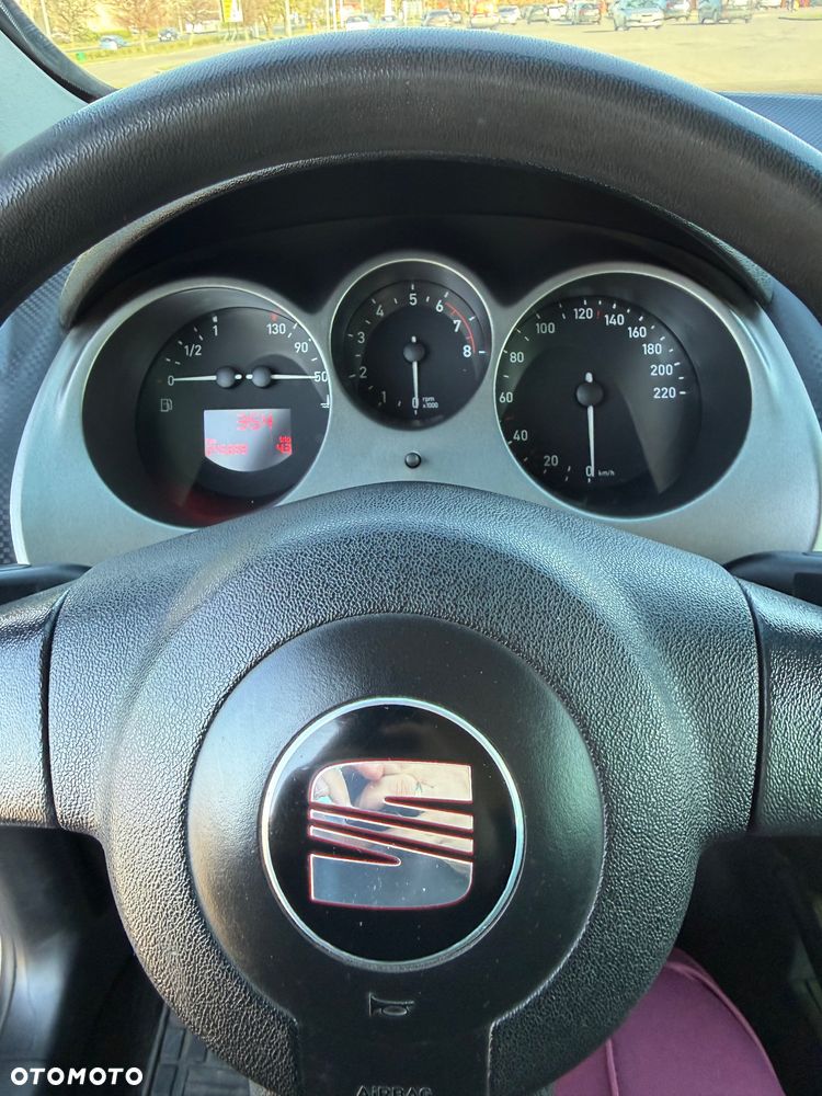 Seat Toledo 1.6 Reference - 14