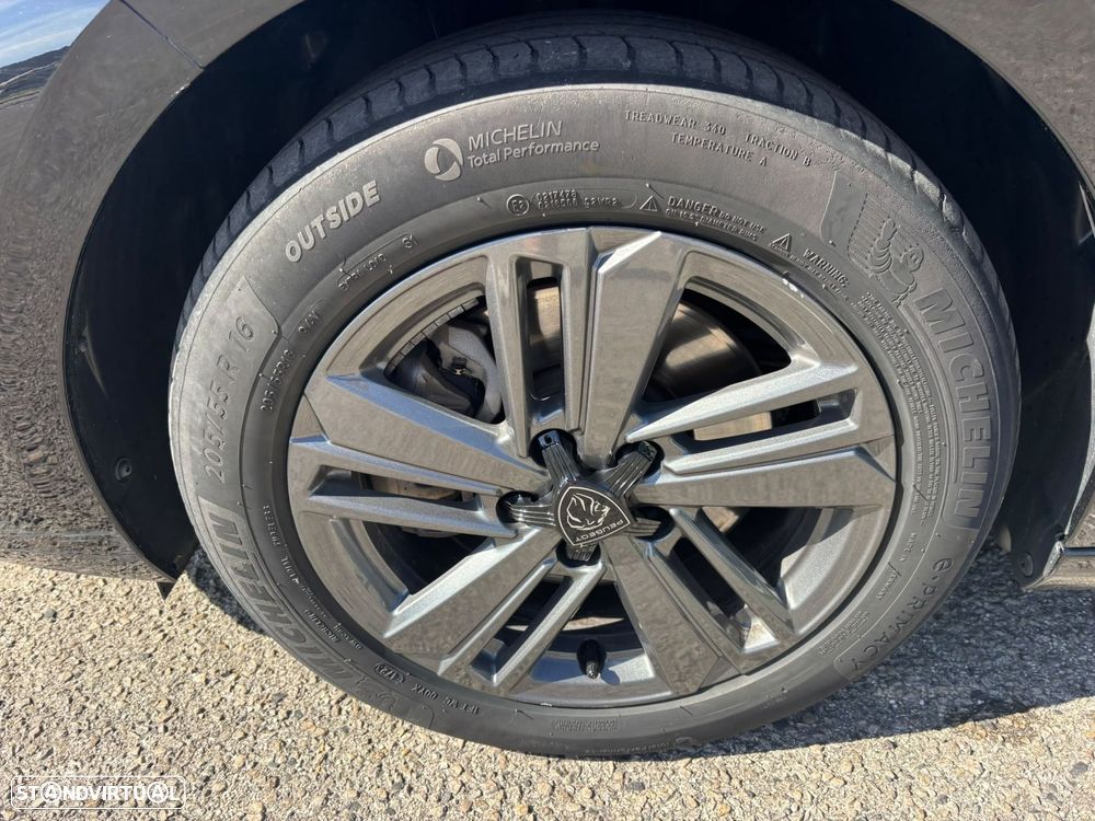 Peugeot 308 1.5 BlueHDi Active EAT8 - 60