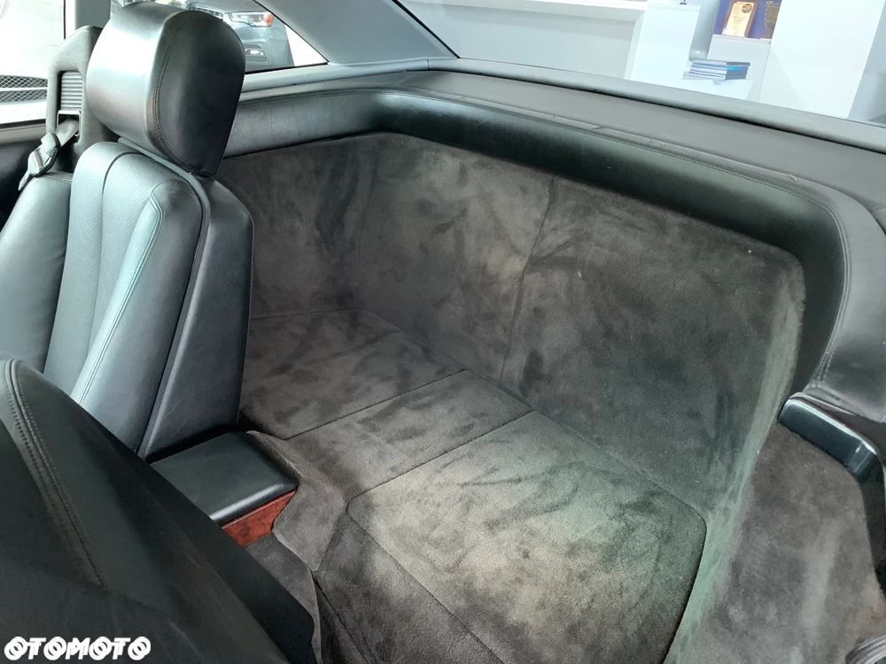 Mercedes-Benz SL - 20