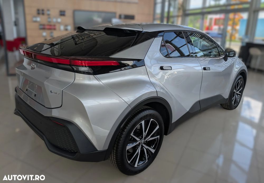 Toyota C-HR 2.0 HEV 197 CP 4x2 CVT Dynamic - 4