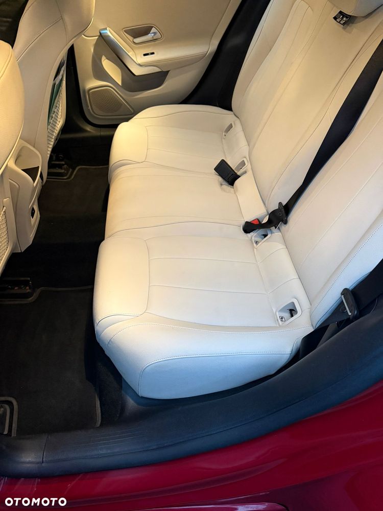 Mercedes-Benz CLA 200 7G-DCT Edition 2022 - 11