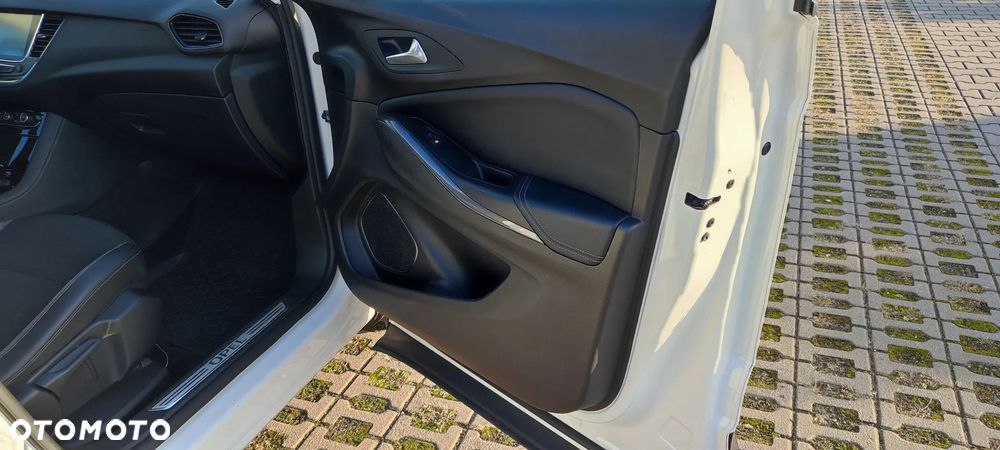 Opel Grandland X 1.6 Start/Stop Automatik Business Elegance - 31
