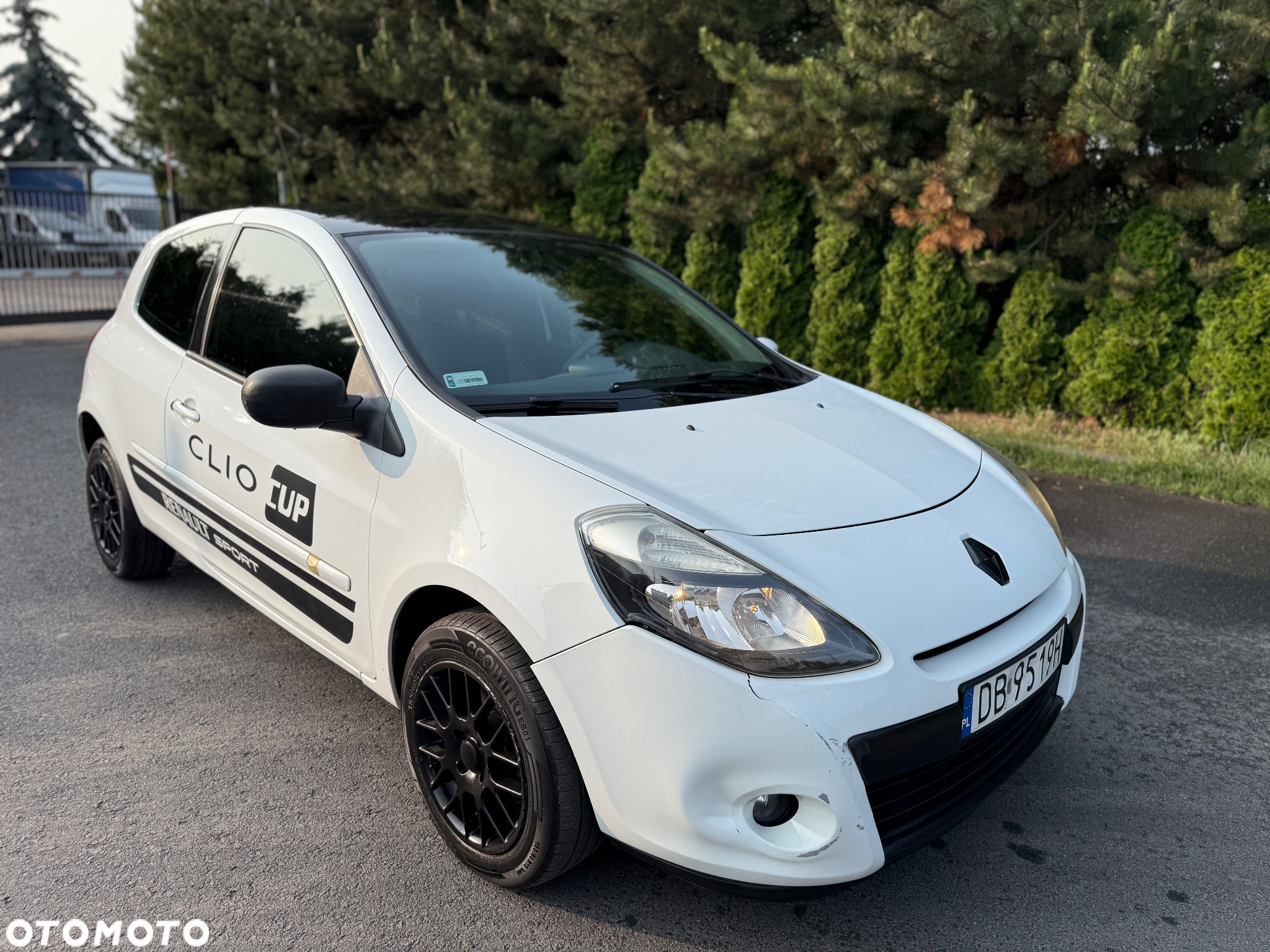 Renault Clio - 7