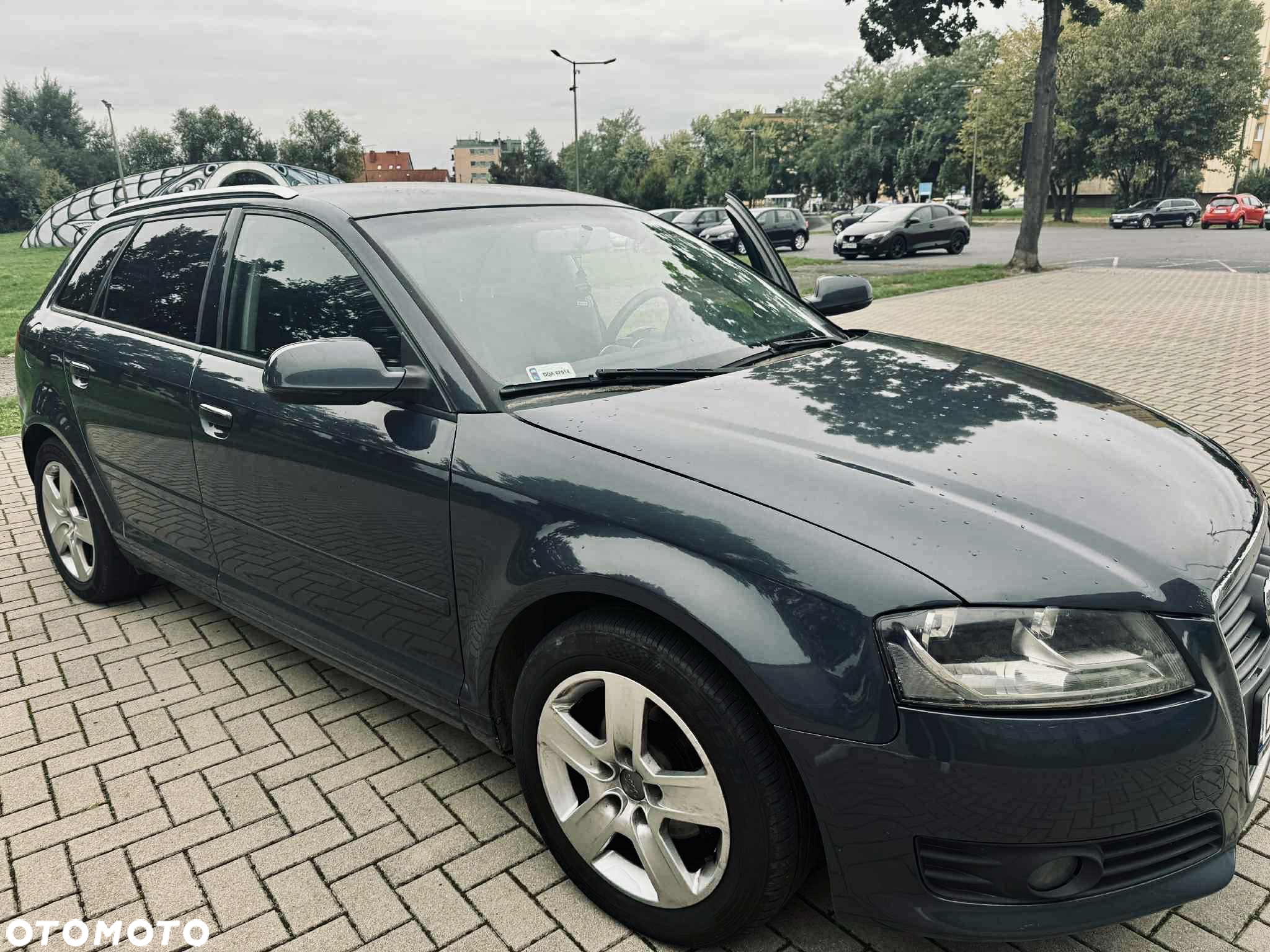 Audi A3 Sportback 1.6 Ambiente - 3