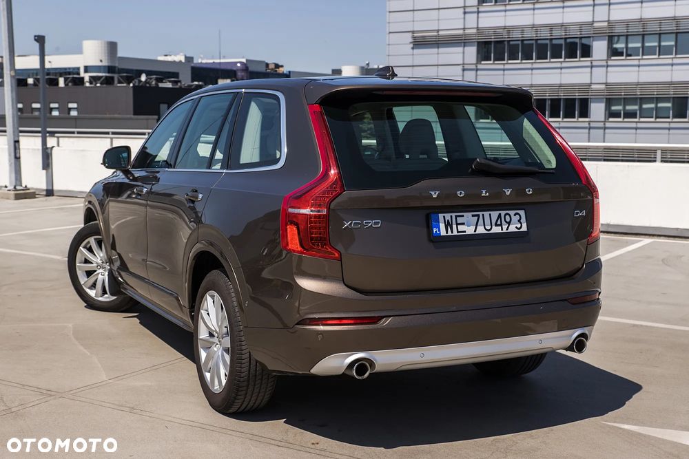 Volvo XC 90 D4 Geartronic Momentum - 23