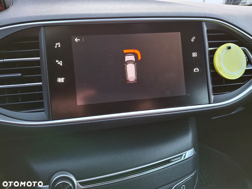 Opel Astra 1.6 CDTI Enjoy S&S - 25