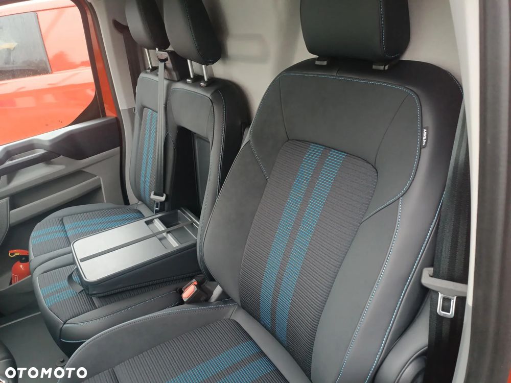 Ford Transit Custom - 11