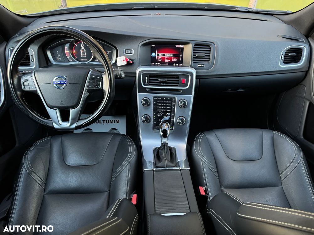 Volvo V60 D3 Geartronic Linje Svart - 7