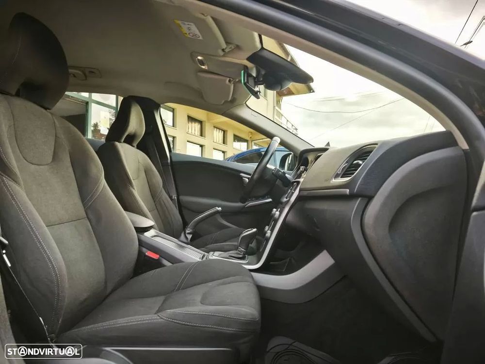 Volvo V40 Cross Country 2.0 D2 Kinetic Geartronic - 13