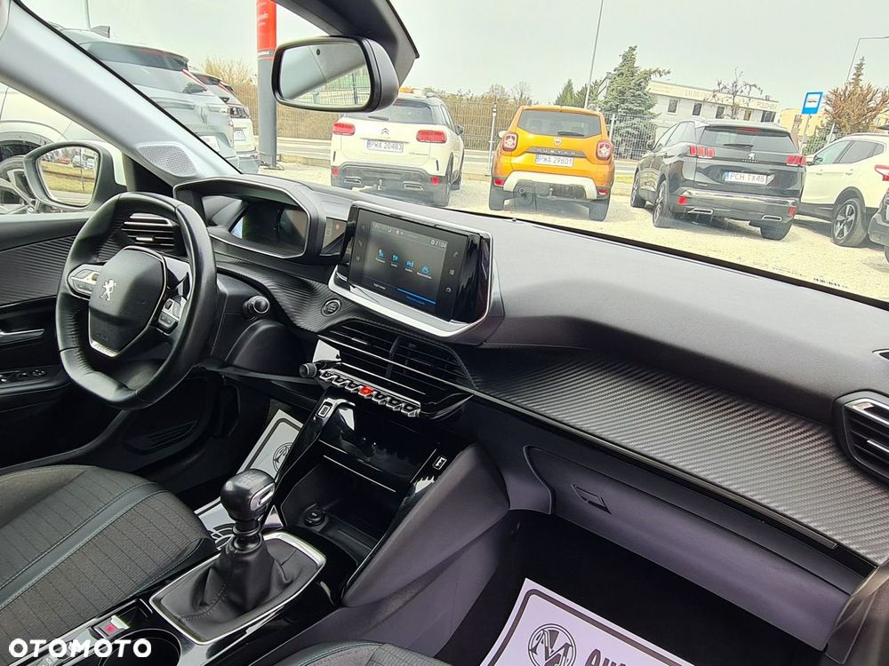 Peugeot 208 1.2 PureTech Allure S&S - 36