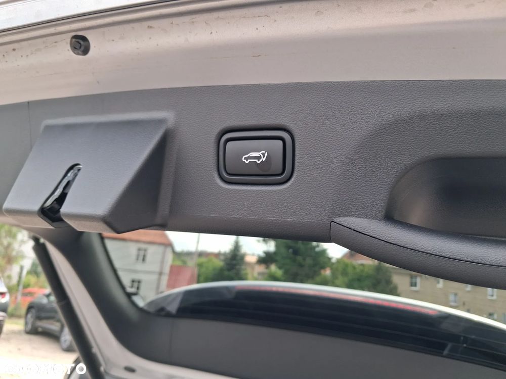 Hyundai Tucson 1.6 T-GDi 20th Anniversary 2WD - 25