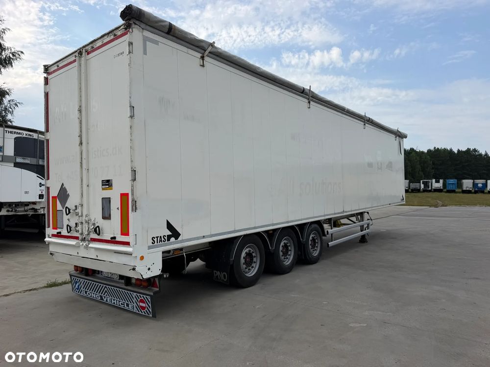 Stas Ruchoma podłoga 94m3 Podłoga 10 mm 2017 rok - 2