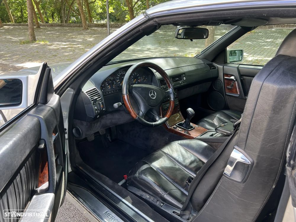 Mercedes-Benz SL 280 Standard - 6
