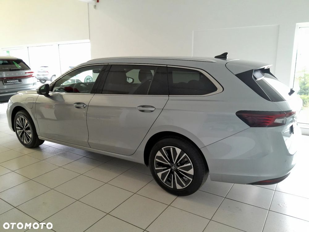Skoda Superb - 4