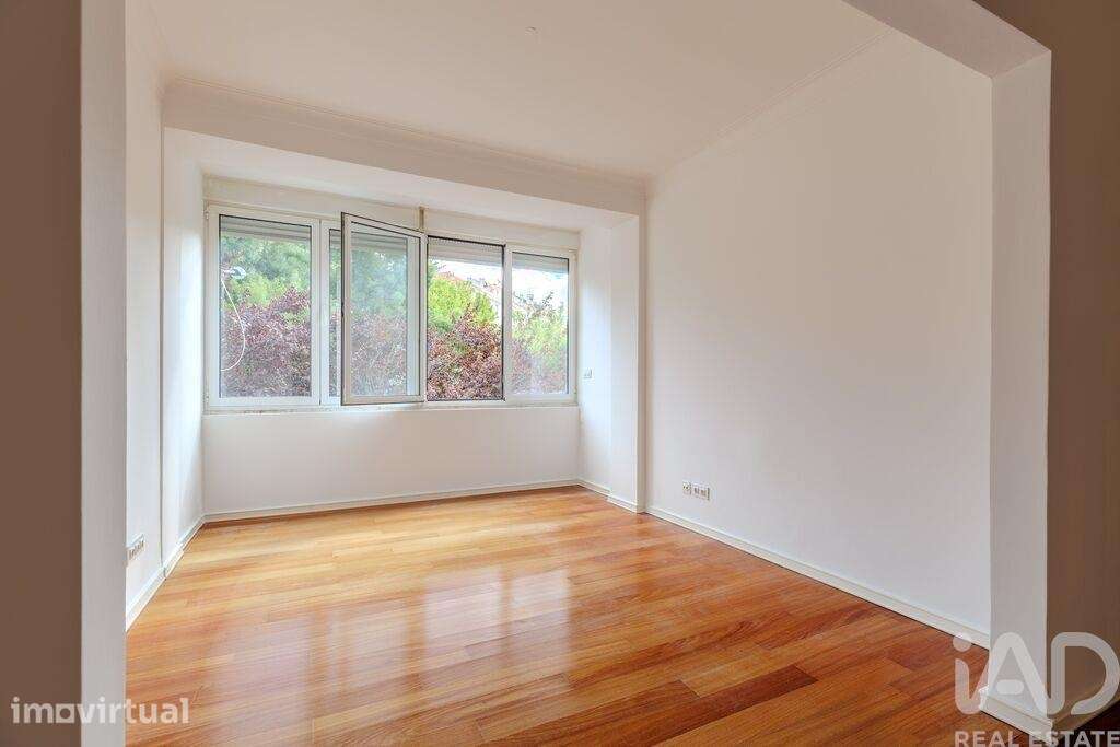 Apartamento T2 em Campo de Ourique de 93,00 m2 - Grande imagem: 4/30