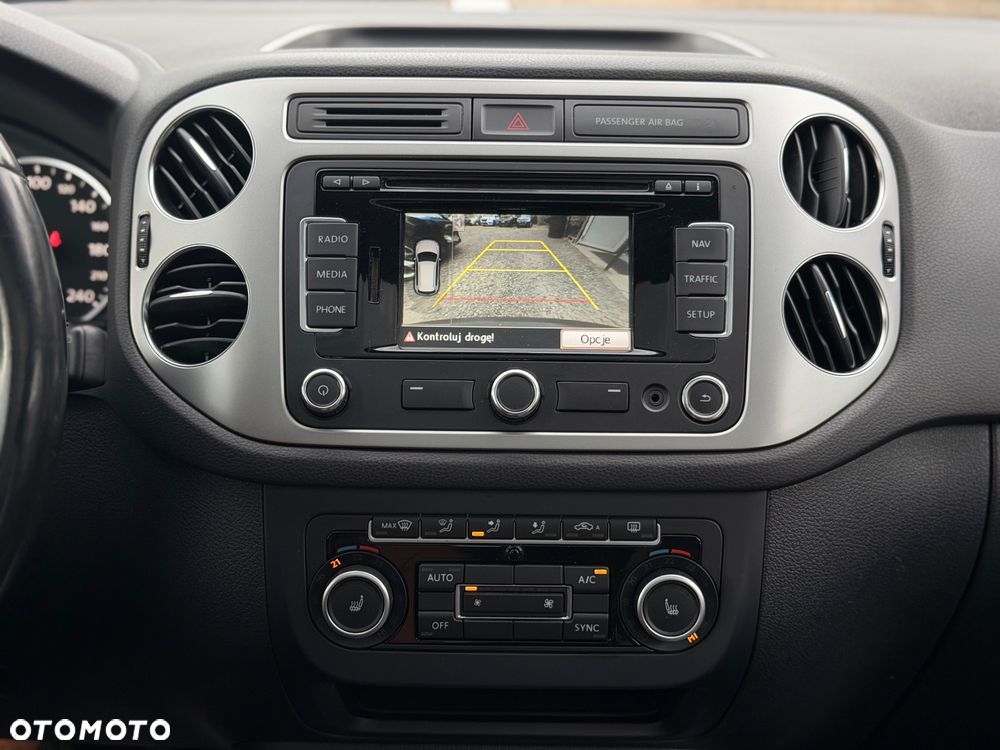 Volkswagen Tiguan - 26