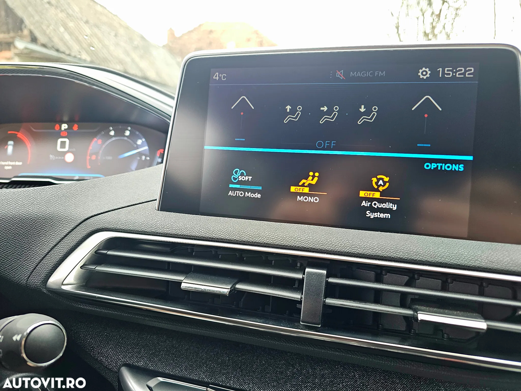 Peugeot 3008 1.5 BlueHDI S&S EAT8 Allure - 17
