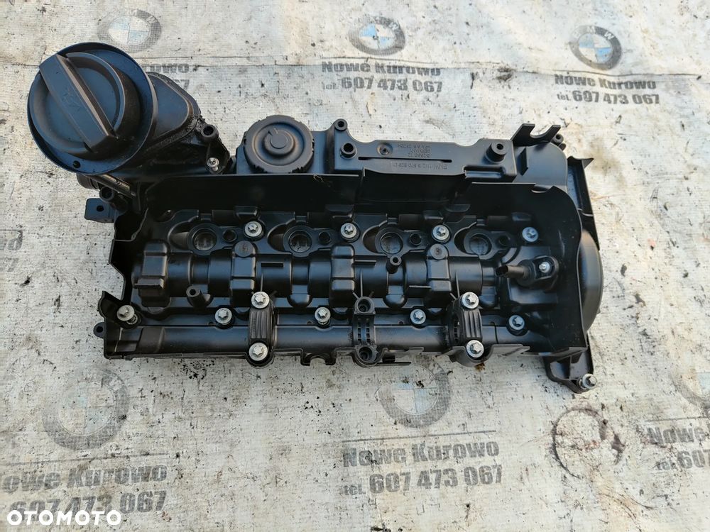 BMW F10 F20 F30 F15 2.0d N47 Pokrywa zaworów 8570828 - 1