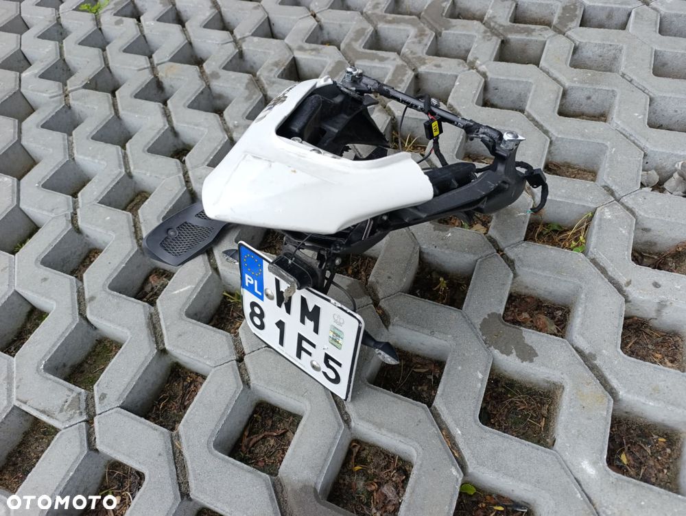 Honda CB - 6