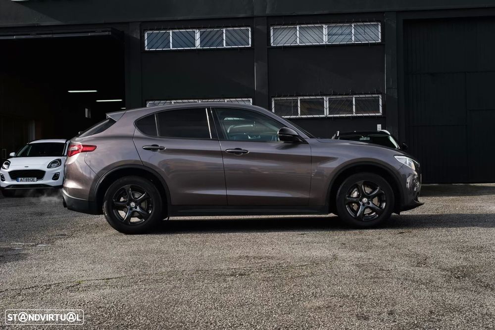 Alfa Romeo Stelvio 2.2 D Super AT8 - 2