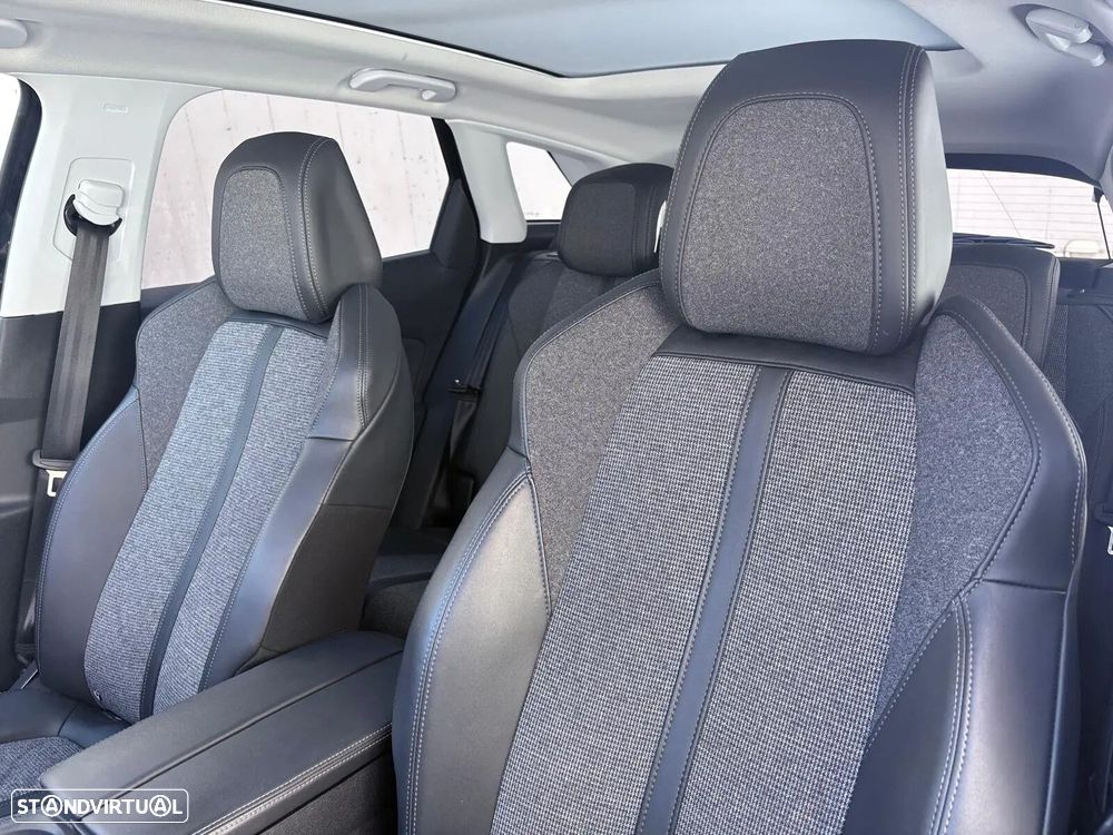 Peugeot 3008 1.2 PureTech Allure EAT8 - 37