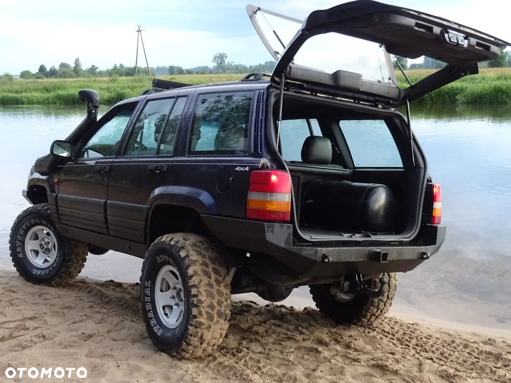 Jeep Grand Cherokee 4.0 Laredo - 6