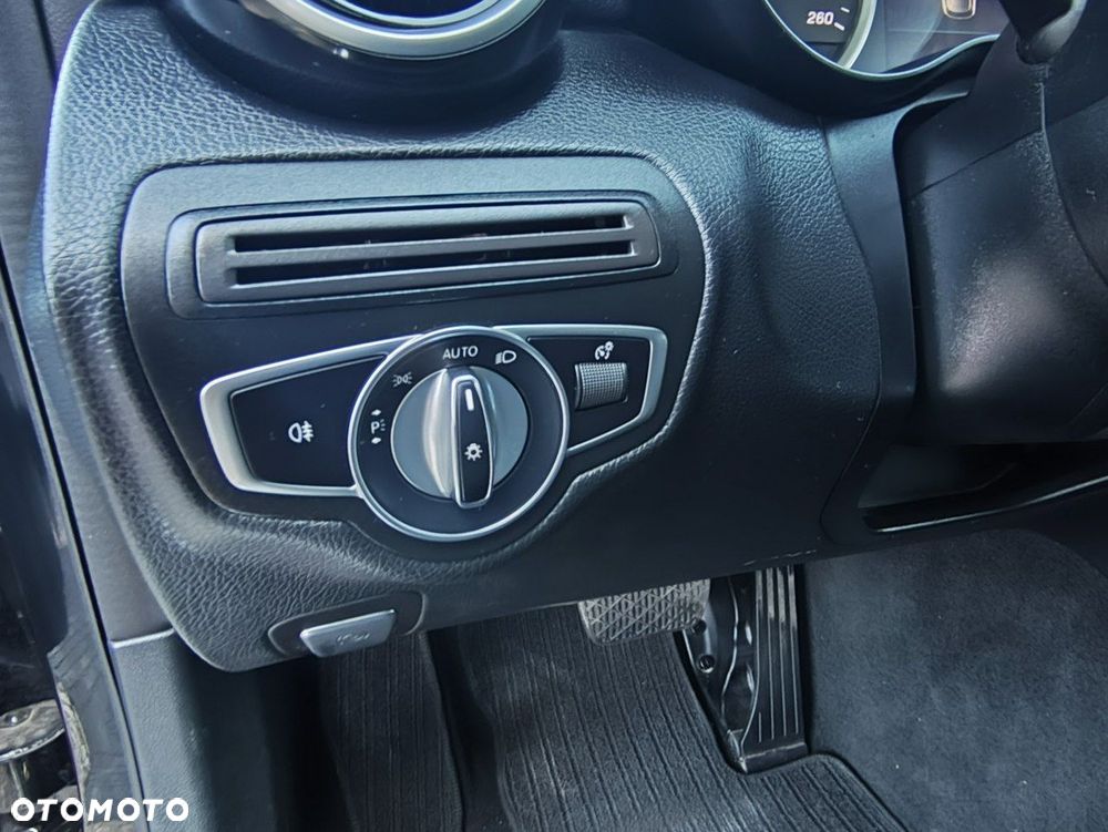 Mercedes-Benz Klasa C 200 d 9G-TRONIC - 13