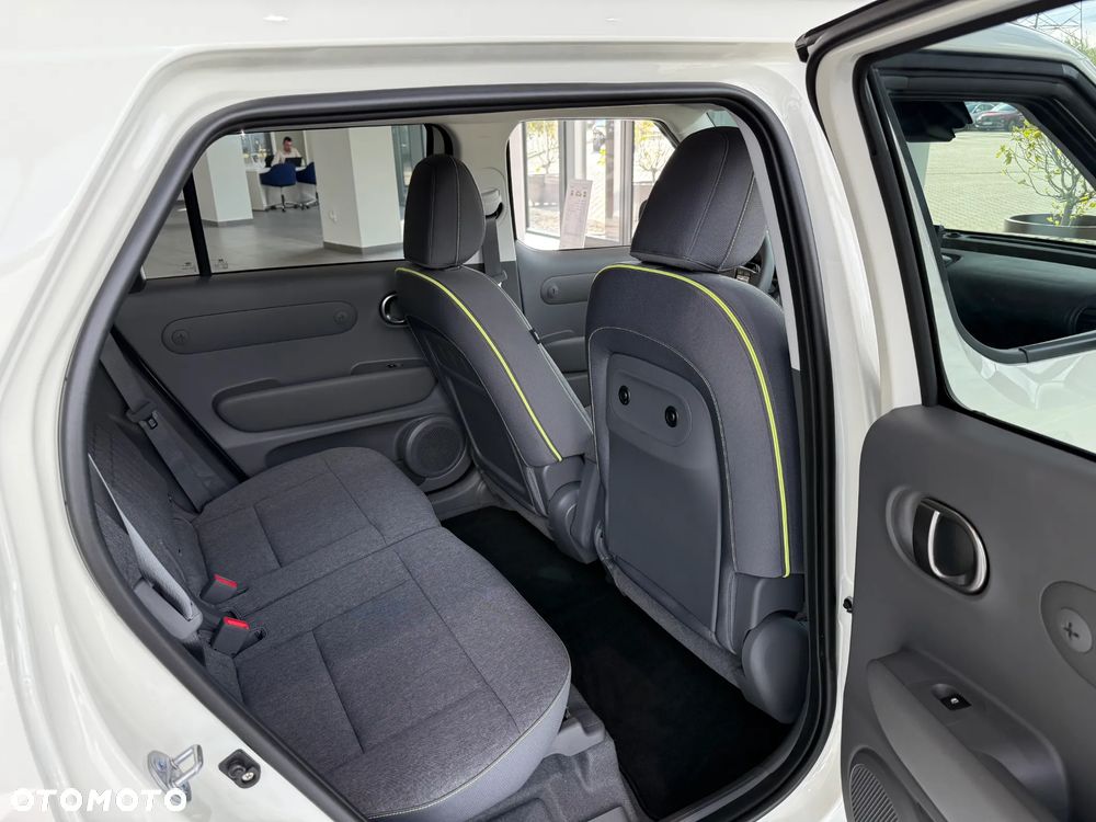 Hyundai Inster 49kWh Cross - 22