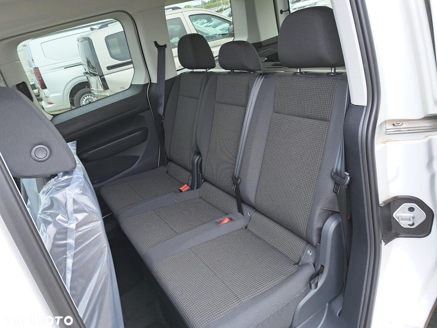 Volkswagen Caddy - 23