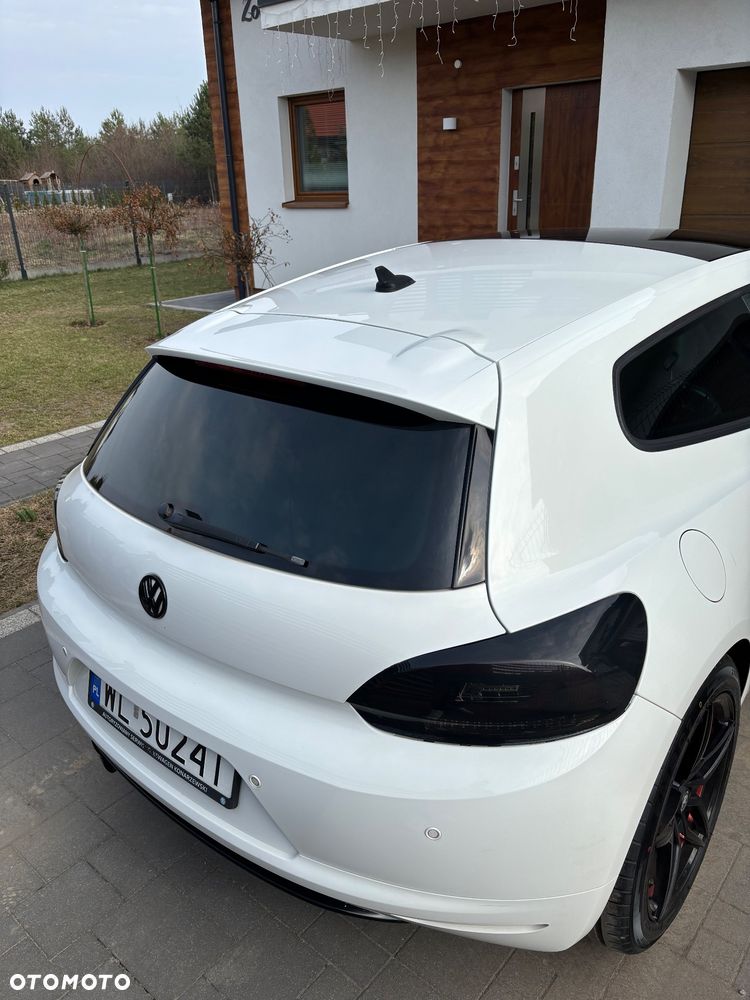 Volkswagen Scirocco - 8