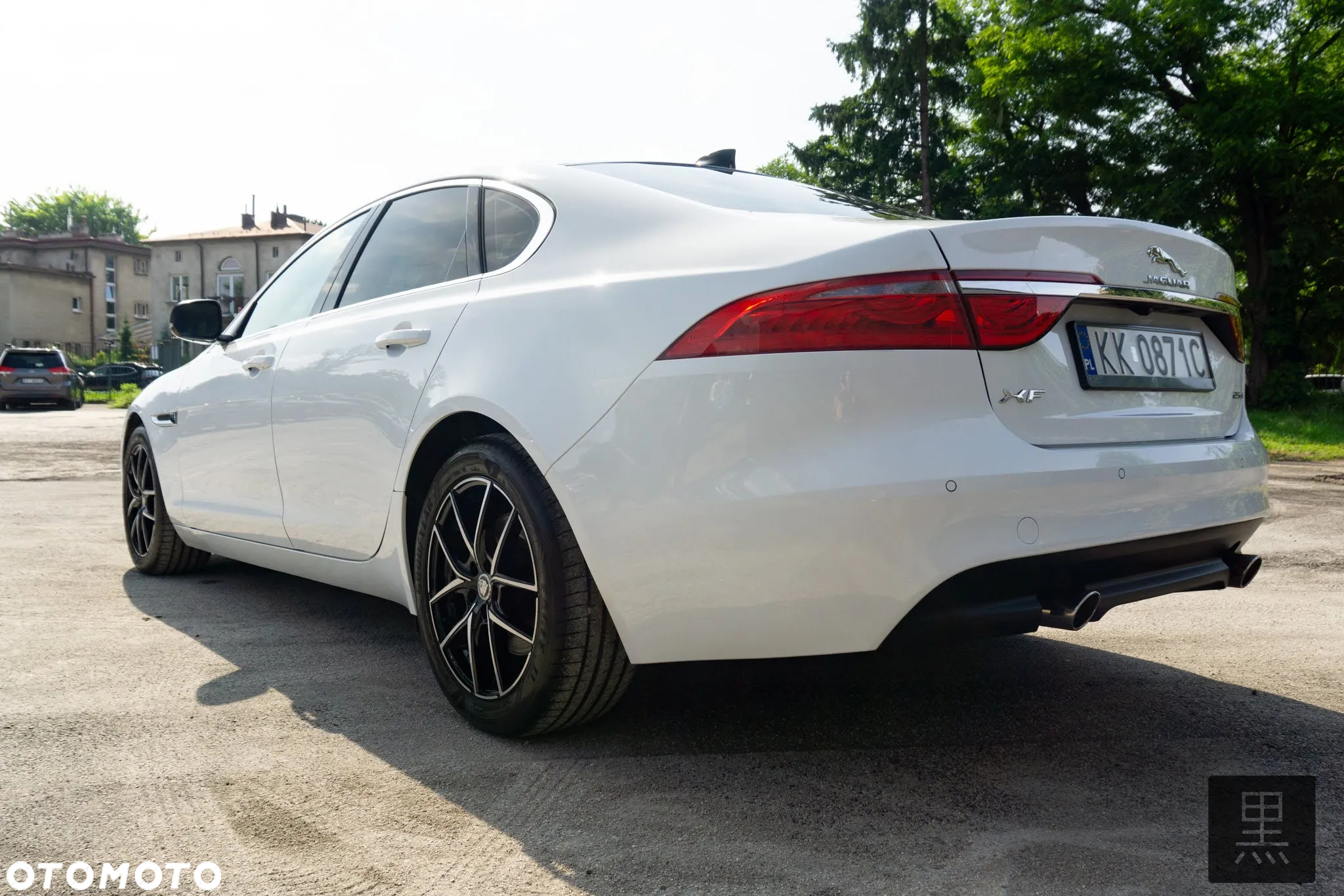 Jaguar XF 2.0 i4D Prestige - 8