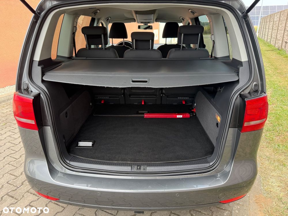 Volkswagen Touran 1.6 TDI DPF Comfortline - 26