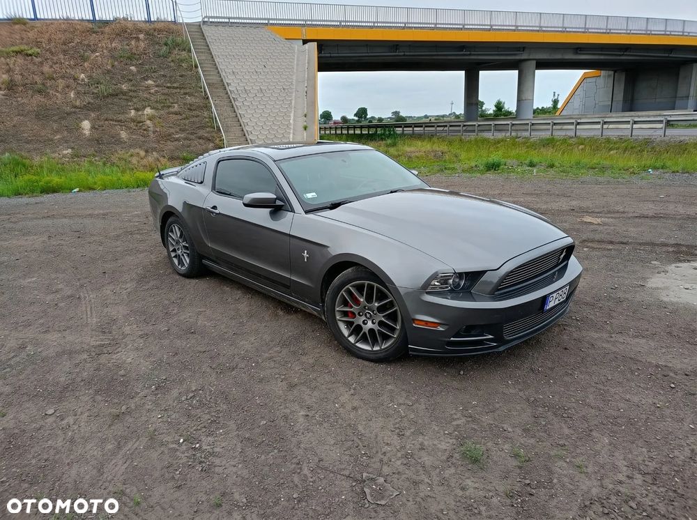 Ford Mustang 3.7 V6 Premium - 5
