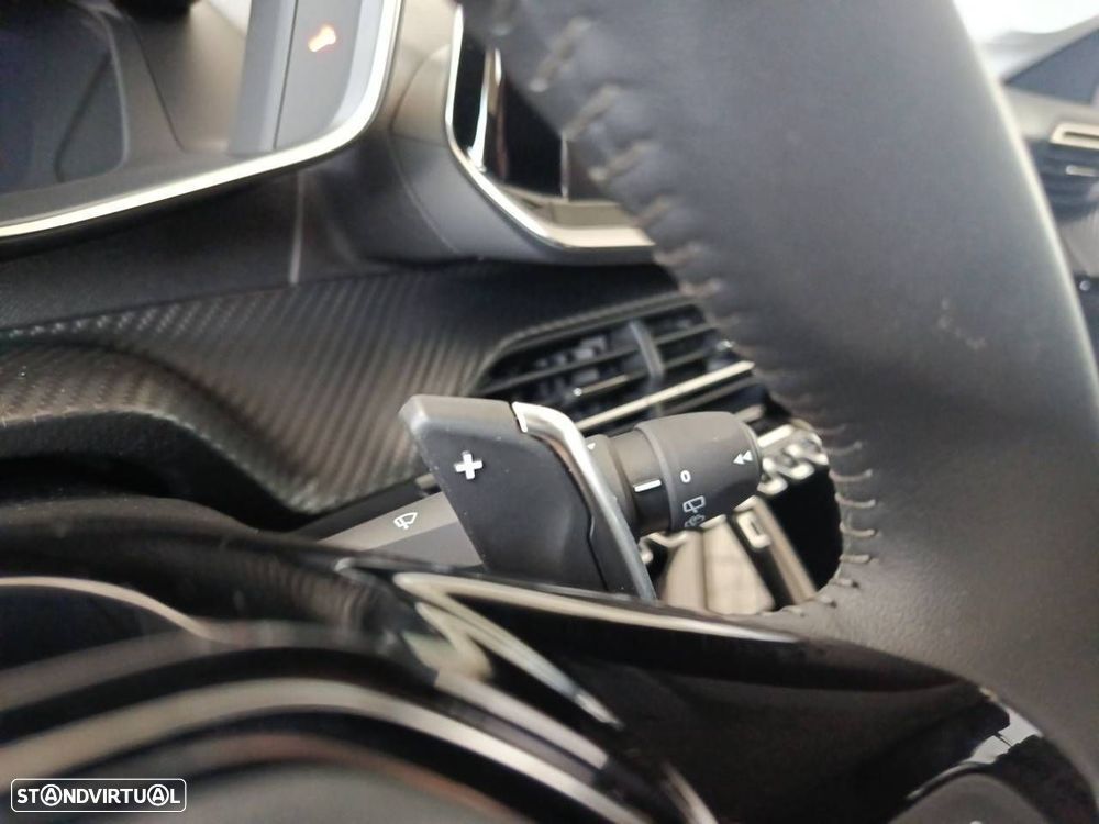 Peugeot 208 1.2 PureTech Allure Pack EAT8 - 14