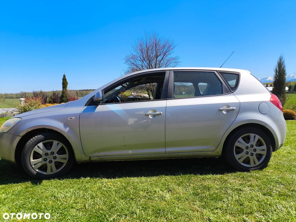 Kia Ceed 1.6 CVVT EX - 16