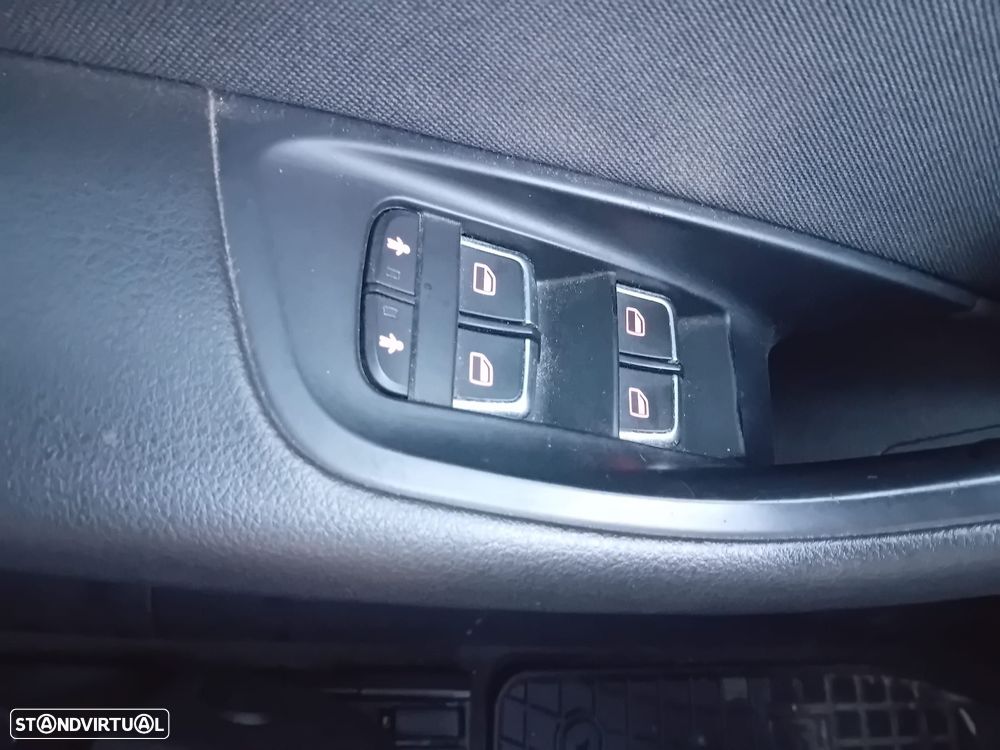 Audi A6 Avant 2.0 TDi S-line S tronic - 13