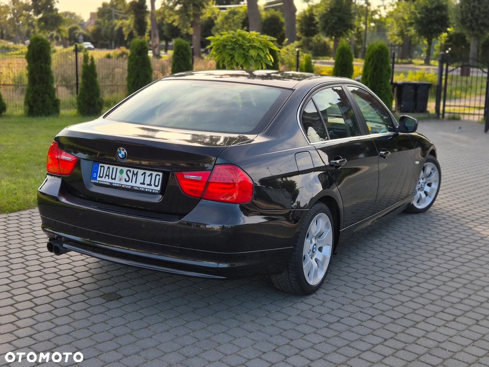 BMW Seria 3 325i Edition Sport - 4