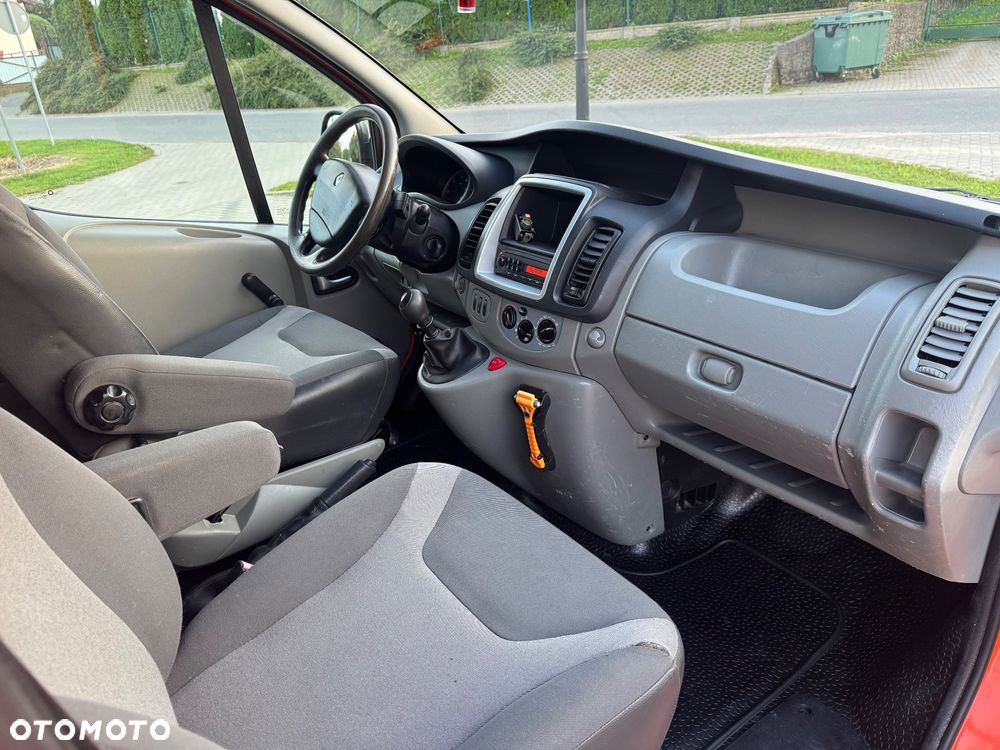 Renault Trafic - 9
