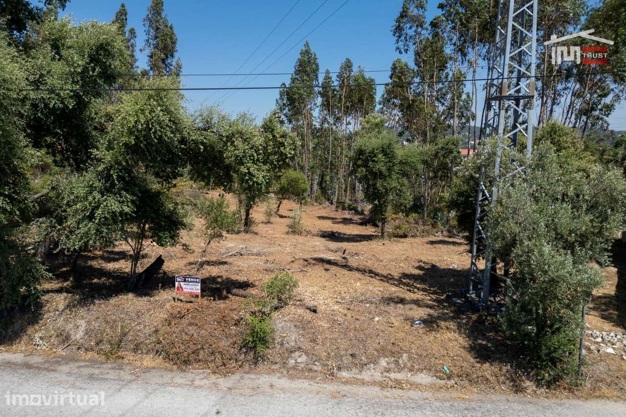 TERRENO COM 1814 m² EM OURÉM - Grande imagem: 2/15